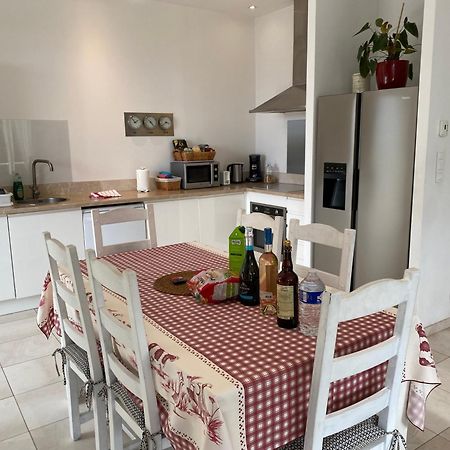 Appartements La Mangouste 圣马克西姆 外观 照片